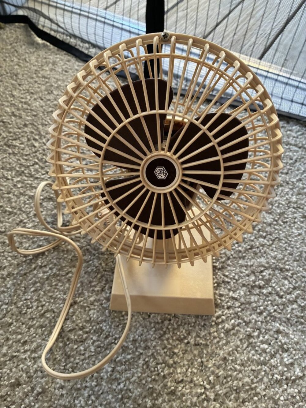 AJ Lakewood Model 600 Tabletop Fan 3-Speed Vintage 120V Working
